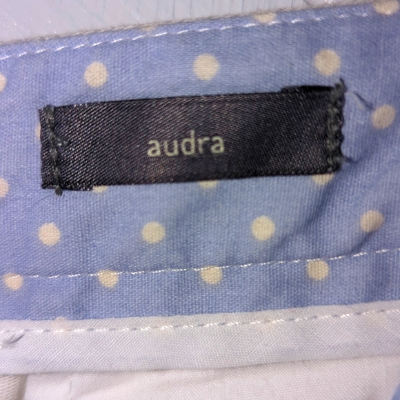 Liz Claiborne Audra Shorts White size 12 - Picture 6 of 7